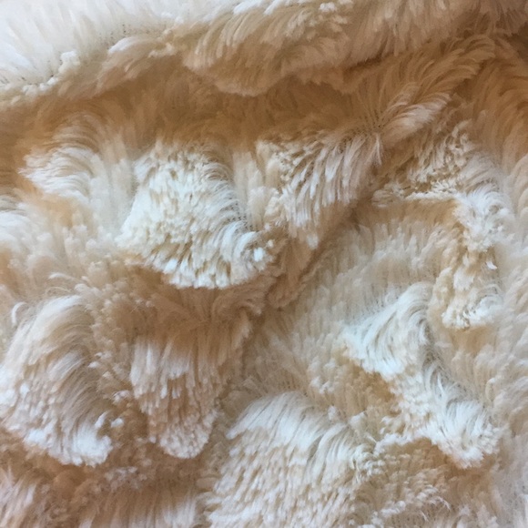CALVIN KLEIN Fluffy Soft Coat cream Lined Sz 6 - Picture 10 of 13